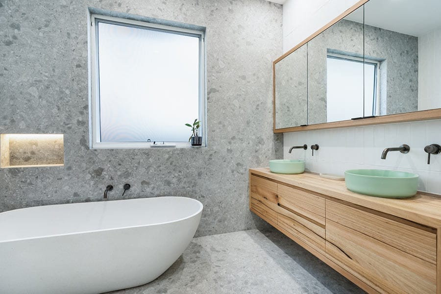 The Benefits of Using the Same Company for Your Kitchen Bathroom Renovation